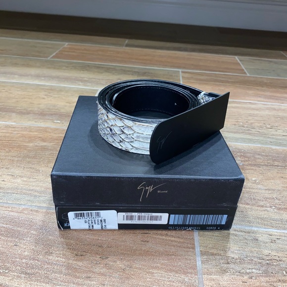 Giuseppe Zanotti Mens Python Embossed Belt size 105 - Picture 2 of 5